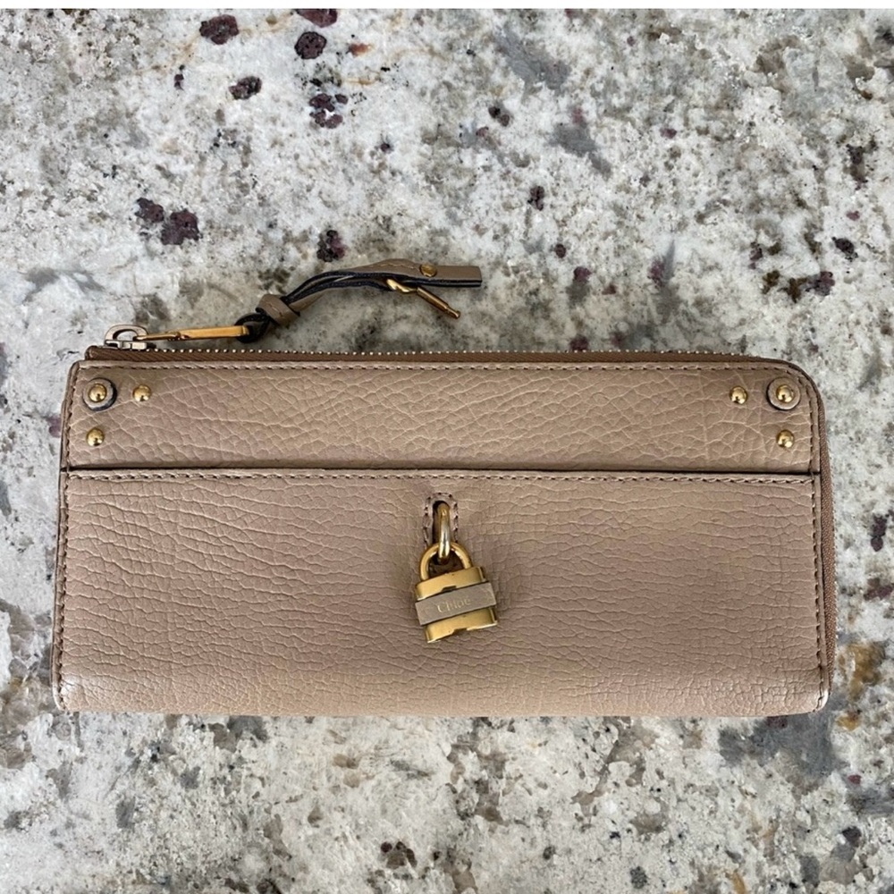 Chloe paddington zip wallet